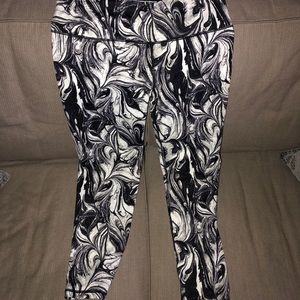 Victorias Secret sports tights